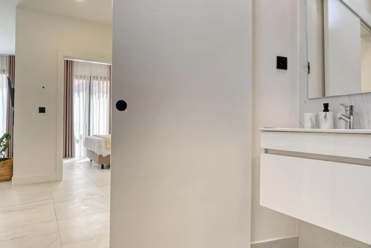Beco Santa Emilia 3M, A Home In Madeira Funchal  Apartment Funchal (Madeira)